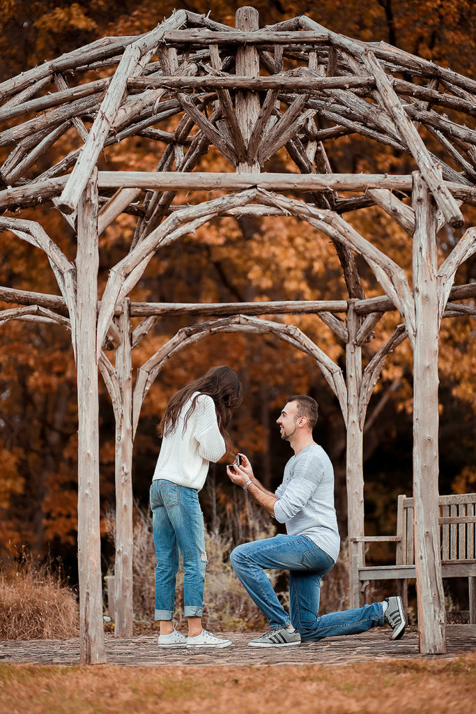TIPS FOR ENGAGEMENT PHOTOSHOOT!